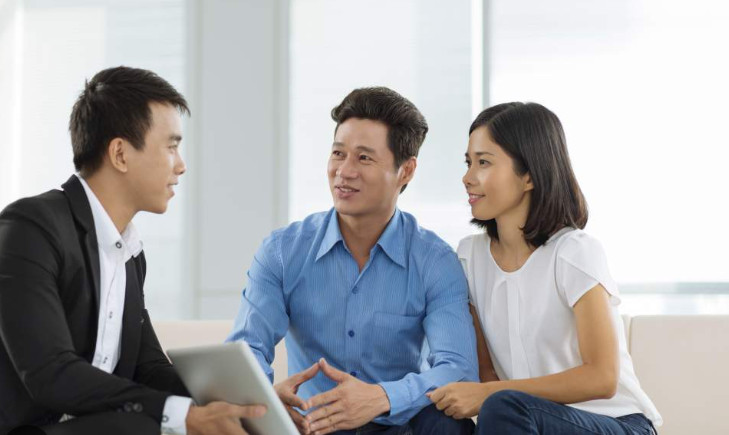 Có nên làm môi giới nhà đất