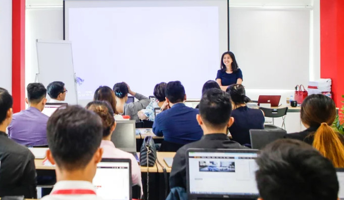 Khóa học chứng chỉ môi giới bđs