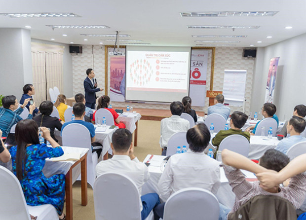 Khóa học về bất động sản