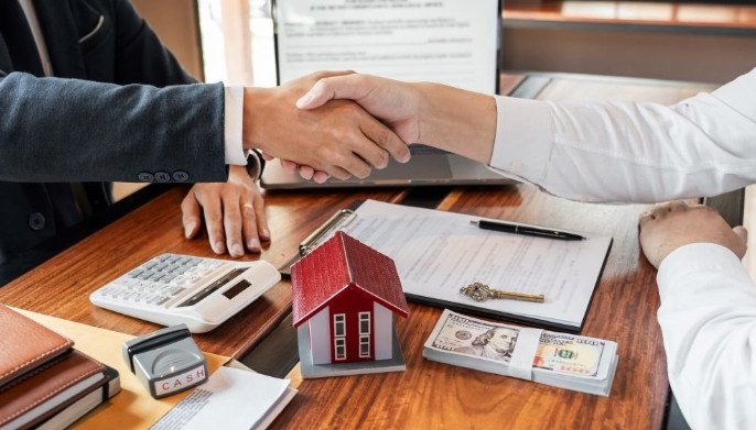 Học chứng chỉ môi giới bất động sản