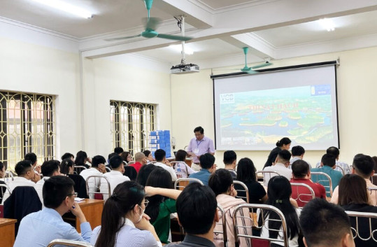 Thi chứng chỉ bất động sản