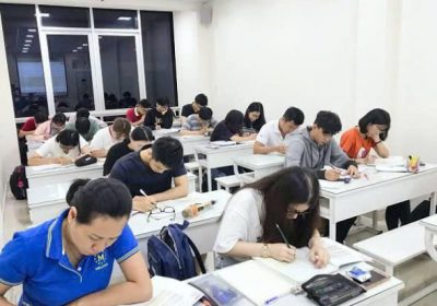 Học chứng chỉ môi giới