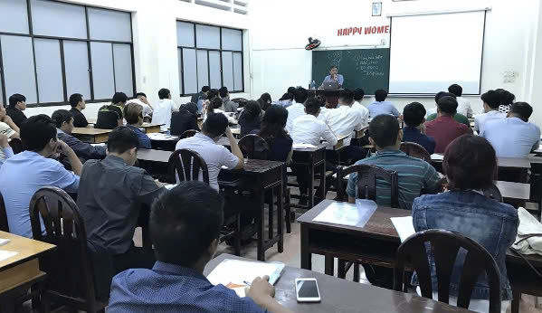Học chứng chỉ môi giới bđs
