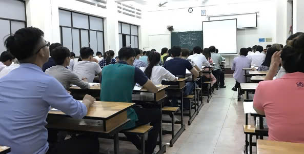 Khóa học cấp chứng chỉ môi giới bđs