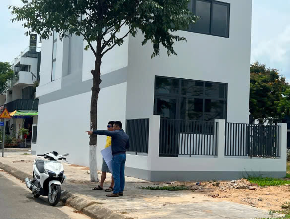 Làm môi giới nhà đất