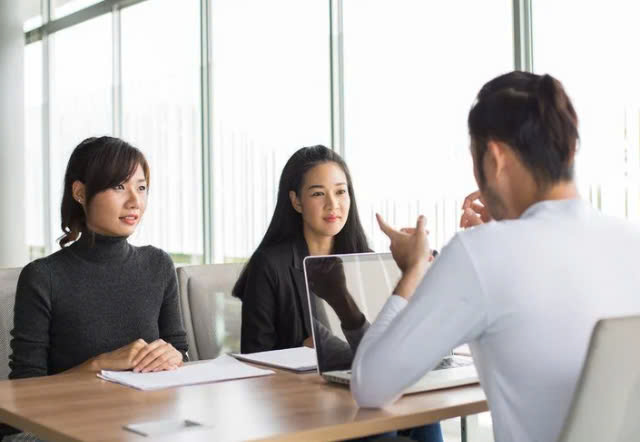 Tuyển dụng môi giới bđs