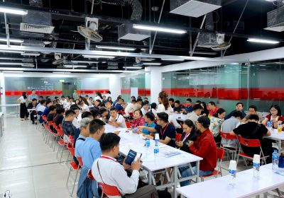 Bất động sản nên học trường nào