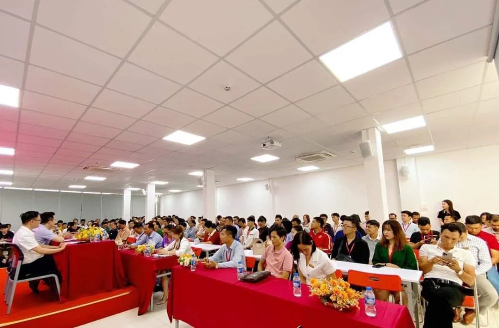 Khóa học về BĐS nào phù hợp với người mới bắt đầu?