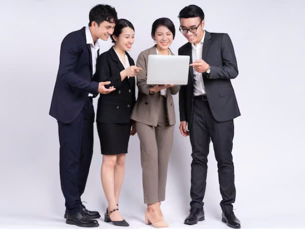 Sale bđs tuyển dụng