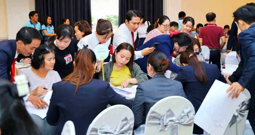 Tuyển nhân viên môi giới bđs