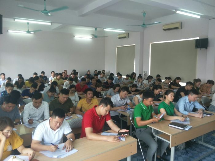 Khóa học chứng chỉ môi giới giúp nâng cao kỹ năng gì?