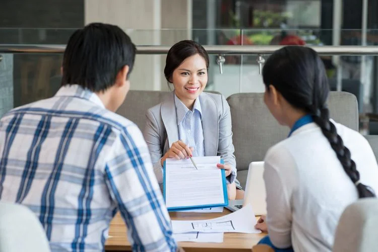Chuyên viên tư vấn BĐS làm sao để giữ chân khách hàng?